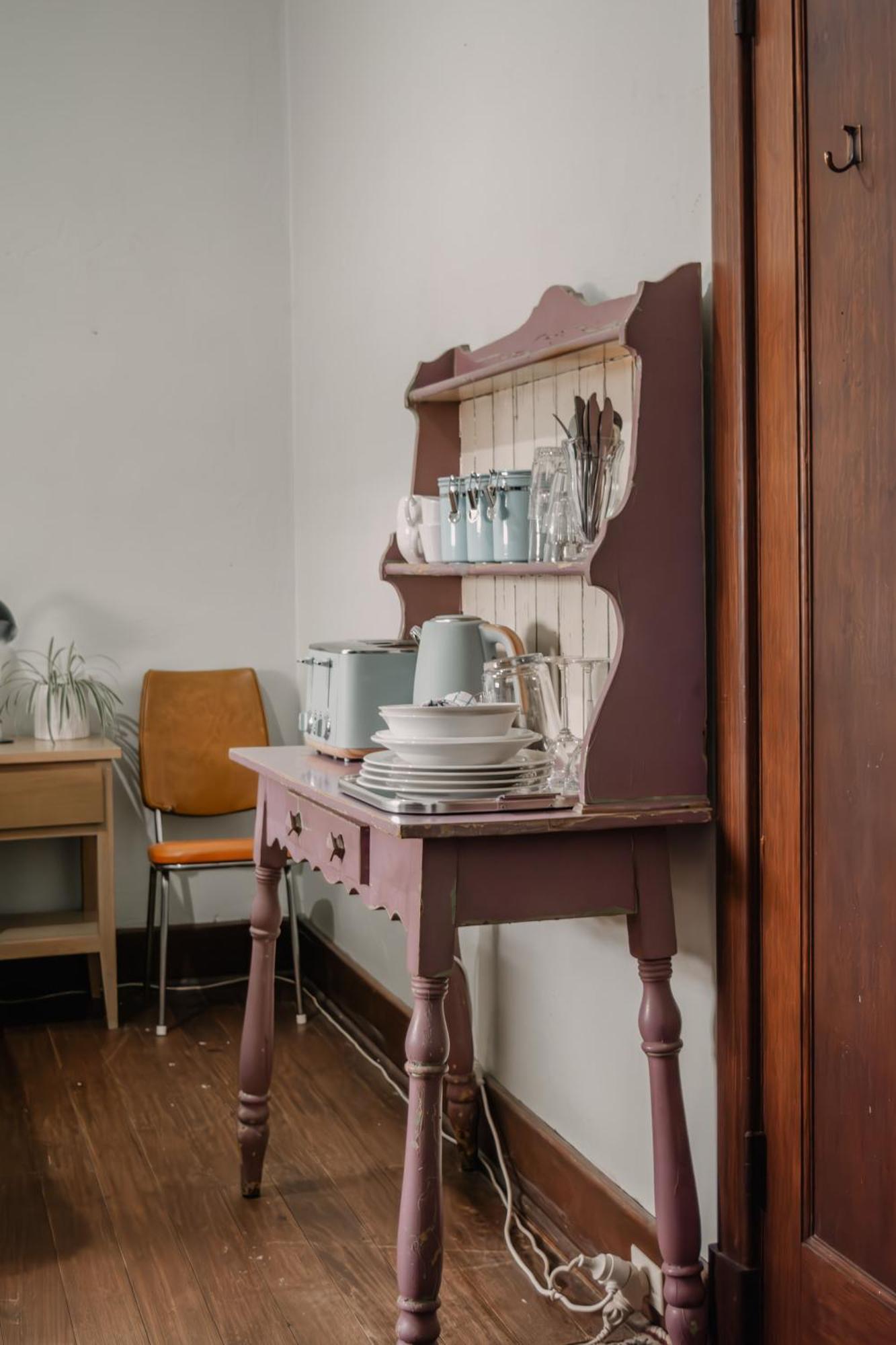 La Cochon Rose Motel Saint Arnaud Экстерьер фото